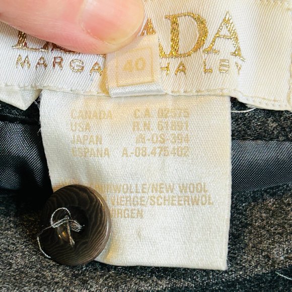 Vintage 80s Escada by Margaretha Ley Grey Pure Wool Pencil Skirt (size 4) - Picture 7 of 12